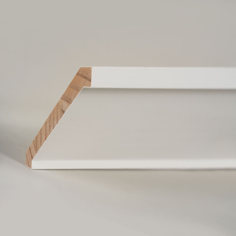 Kroonlijst van grenenhout (met vulprimer en parelwit) 3/5' x 4 1/4'