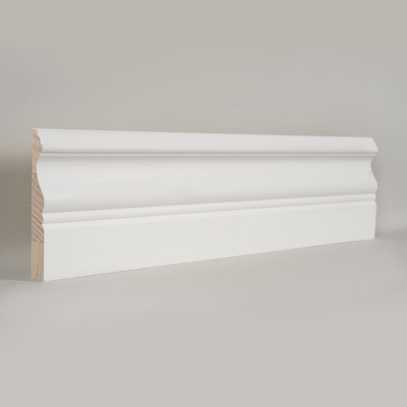 Grenen plint (met vulmiddelprimer en parelwit) 3/5 'x 4'