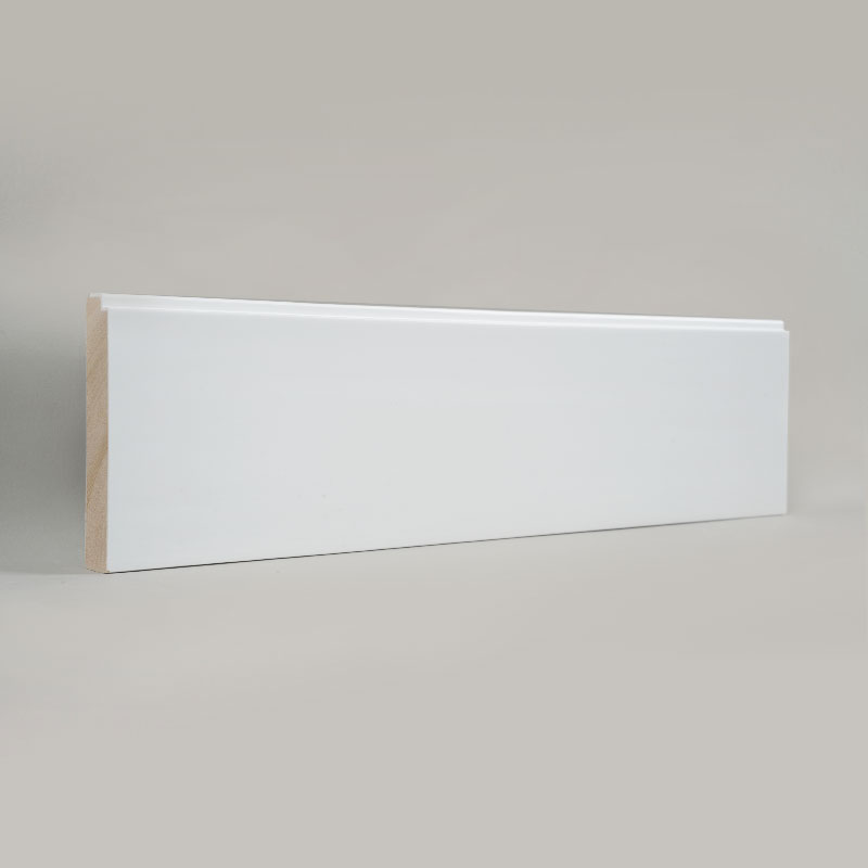 Grenenhouten plint (met vulmiddelprimer en geverfd) - Wit 3/5' x 3 15/16'-A1