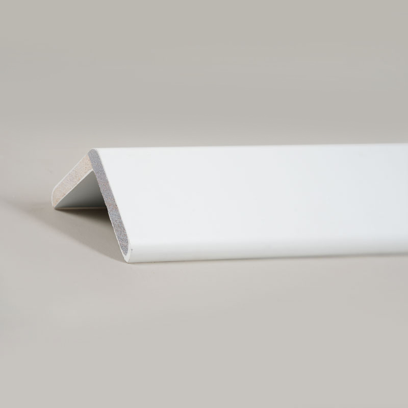 Massief hout, haakse (90°) overgangsstrip (met vulprimer+ verf) - Wit 1 1/2' x 1 1/2'