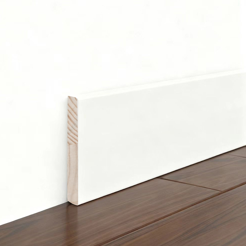 Grenenhouten plint (met vulmiddelprimer en geverfd) - Wit 3/5' x 3 1/6'-A