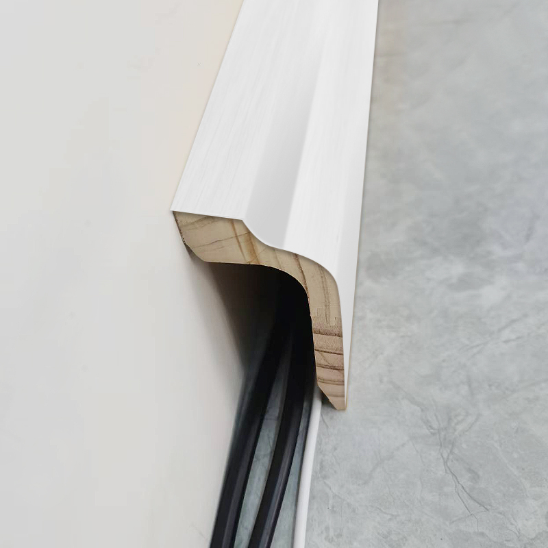 Grenenhouten plint (met vulmiddelprimer + verf) - Wit 1 1/2'x2 1/6'